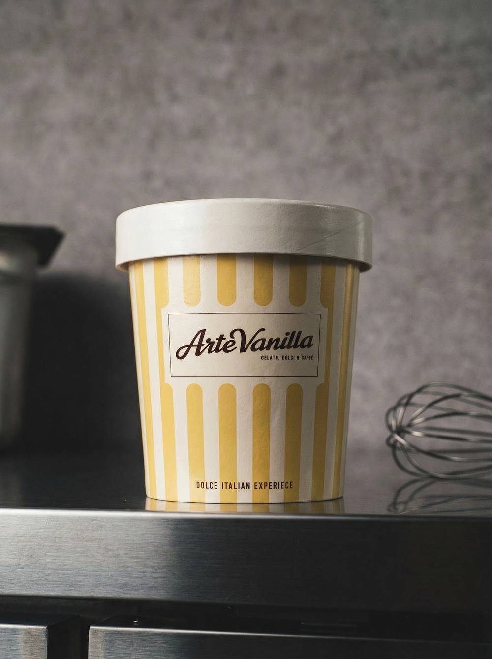 An Arte Vanilla gelato cup